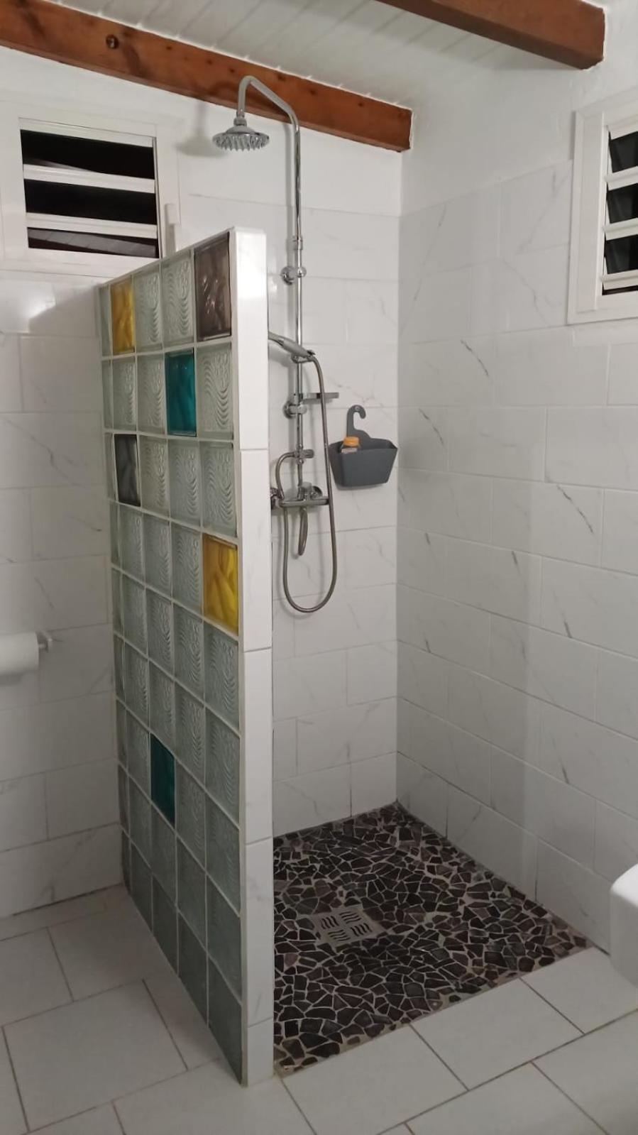 Chez Lucile Et Gilbert Apartment Bouillante Ngoại thất bức ảnh